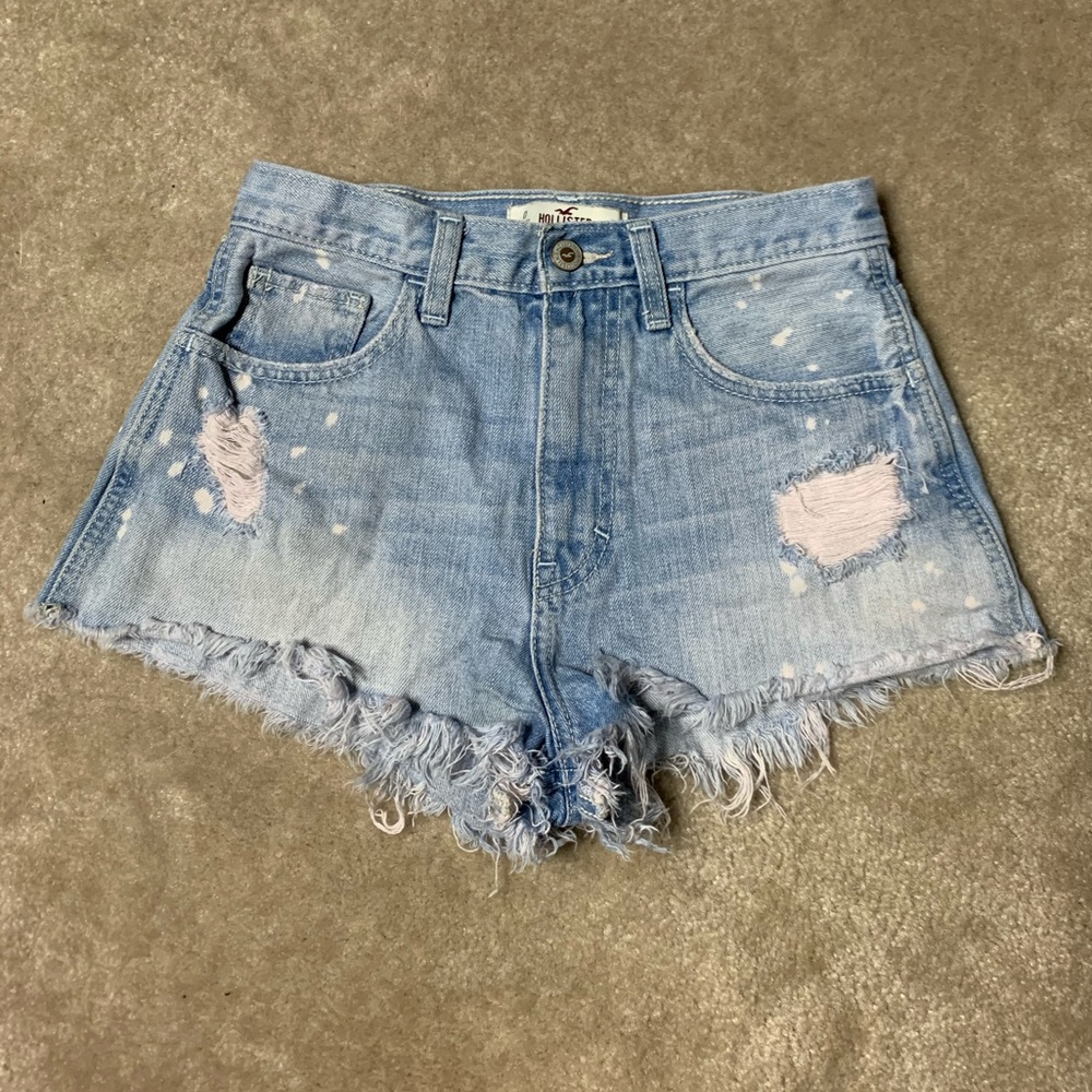 Hollister distressed high rise shorts